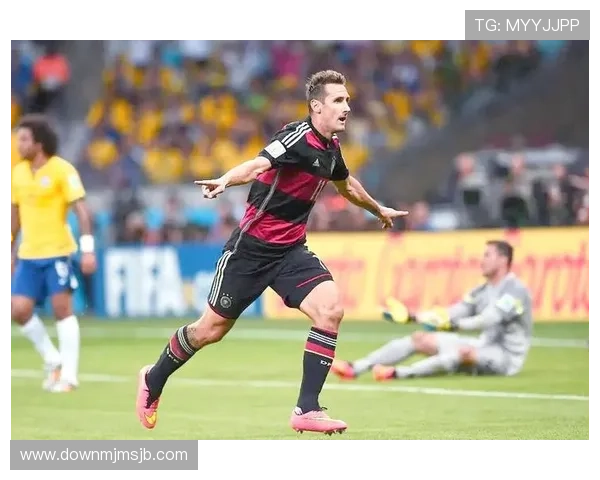 从克洛泽的成就看足球运动员职业生涯规划与发展路径