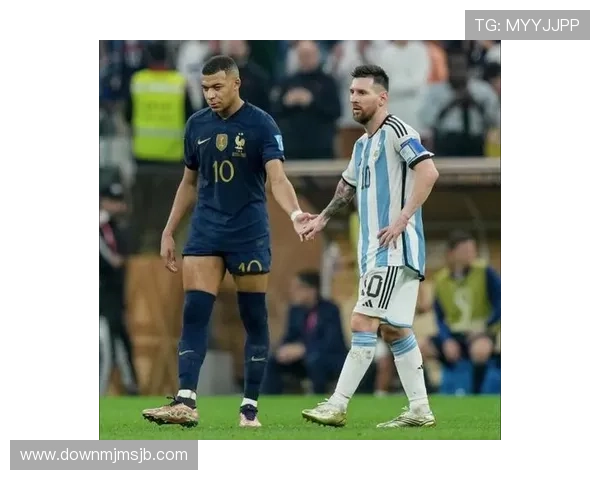 世界杯射手榜排名第一16球的球员表现分析及其对球队晋级的关键作用 世界杯射手榜排名第一16球的球员表现分析及其对球队晋级的关键作用